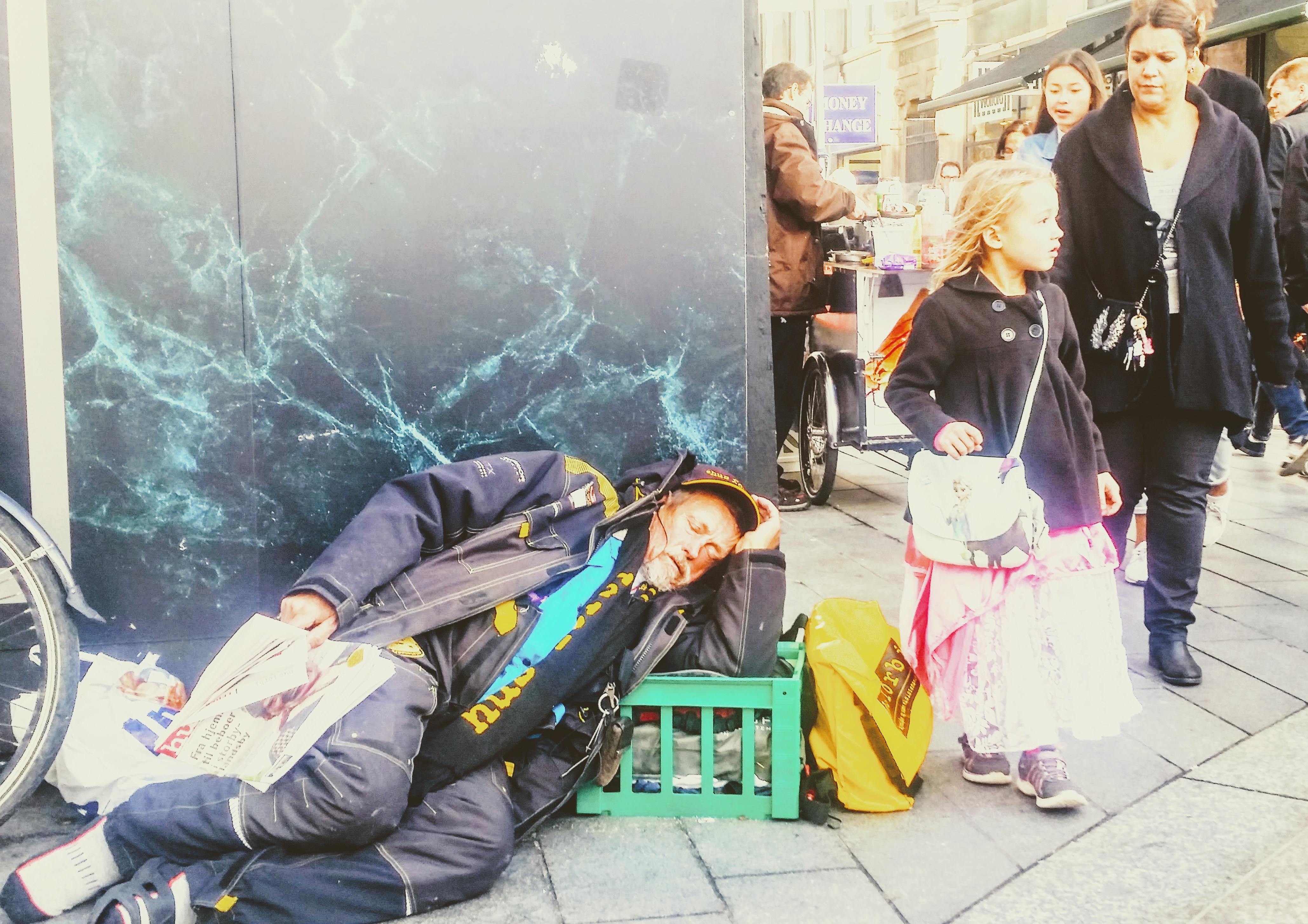 Shocking discovery: no shelters for the homeless in Copenhagen! – CyclOrbit