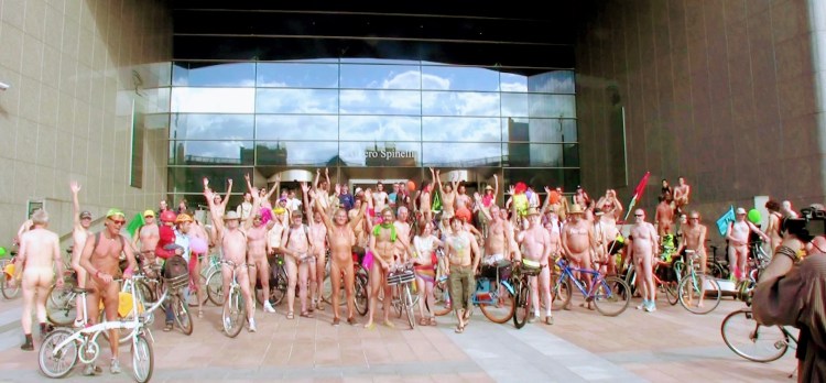 1026084_10201389972210017_912674822_o